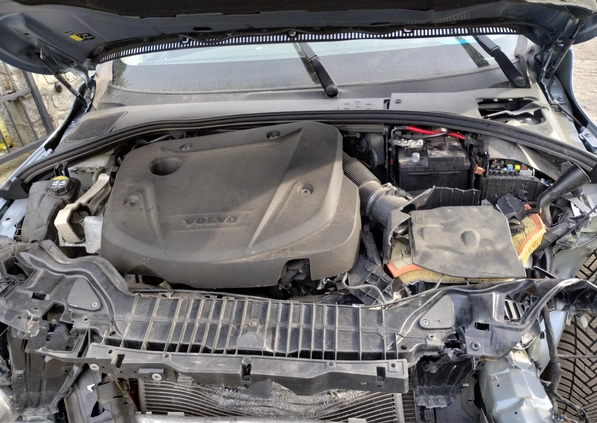 Volvo V60 cena 23500 przebieg: 88168, rok produkcji 2017 z Kolonowskie małe 67